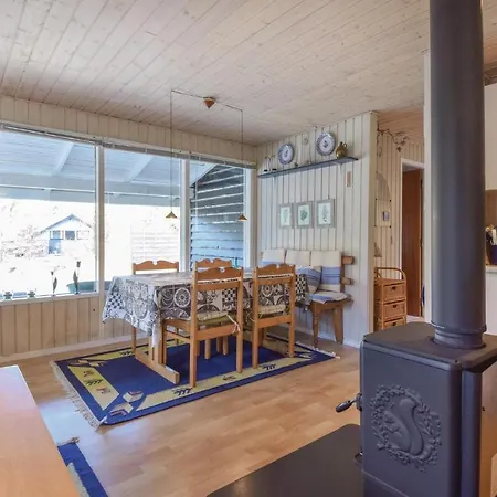 Dom wakacyjny Three-bedroom In Nørre Nebel